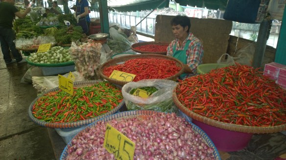 Piles of VERY spicy Thai chilis